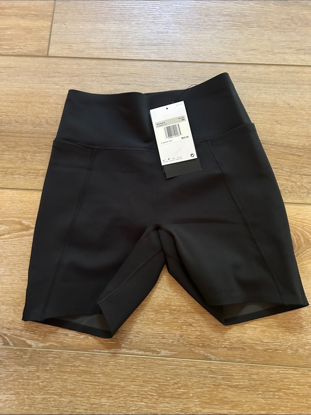 Women’s Nike High-Waist Black Bike Shorts NWT